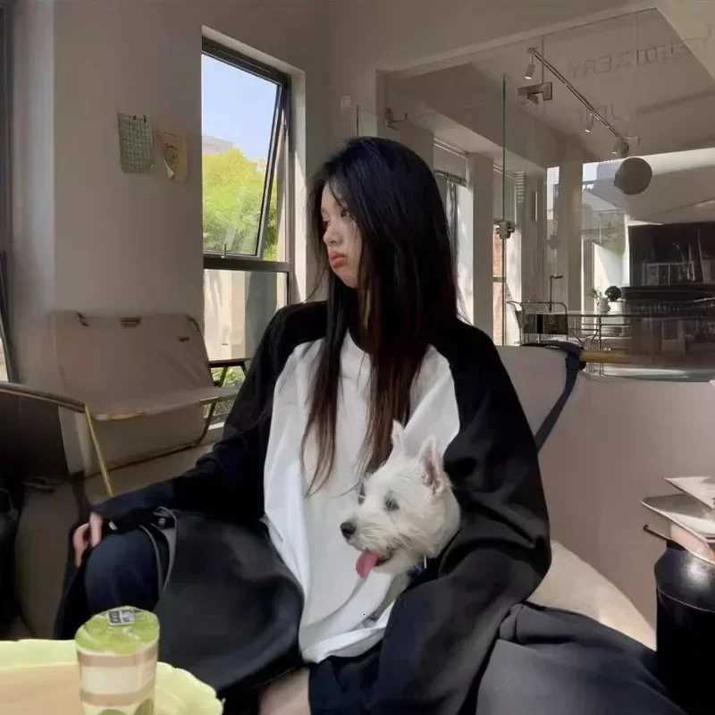 Casual Oversized T Shirt Y2k Tops Harajuku Long Sleeve O-Neck T-Shirts Spring Autumn Black White Patchwork Tees Women StreetwearT260317