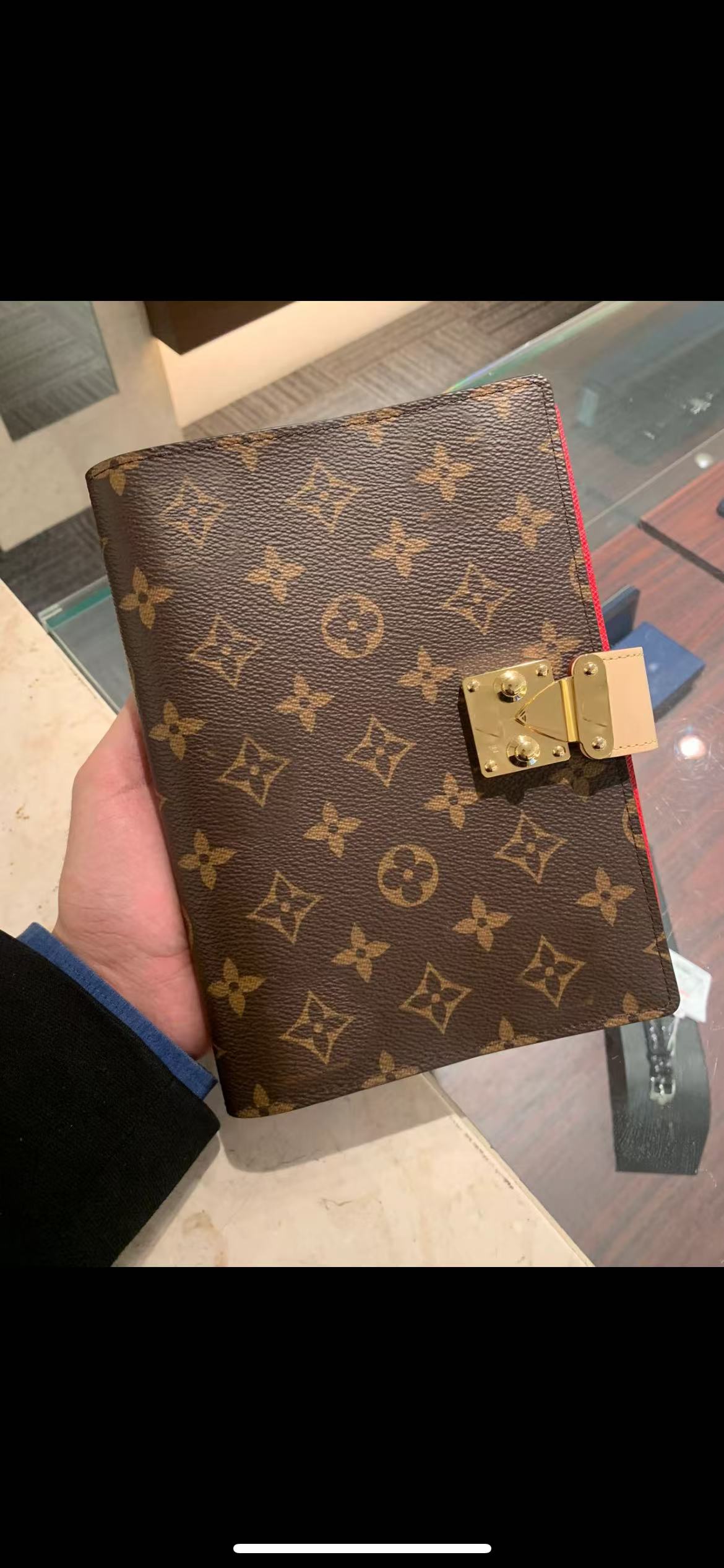 High-End Underarm Women Large Capacity 2026 New Fashion Pillow Niche Autumn Winter Simple Shoulder Bag