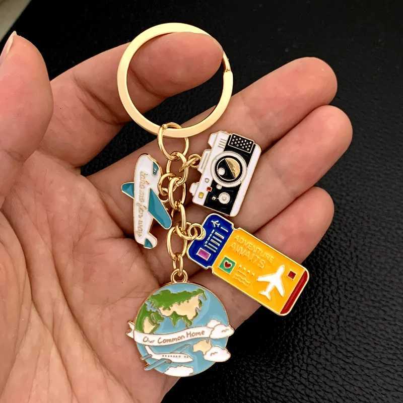 Cute Enamel Keychains Cartoon Explore Earth Plane Key Rings Camera Sign Pendants For Women Men Friendship Gifts Handmade Jewelry H2603181 - view 5