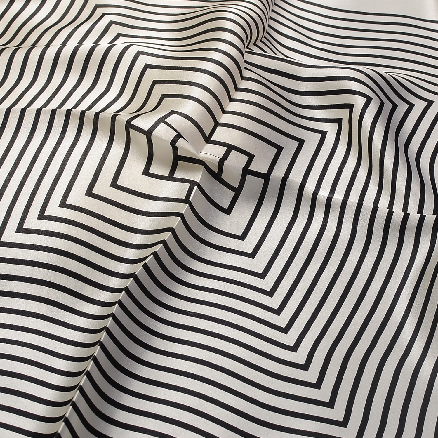 New spring women's silk scarf, 100% mulberry silk, 70 square scarf, whitening, fashionable, neck protection, small neckerchief