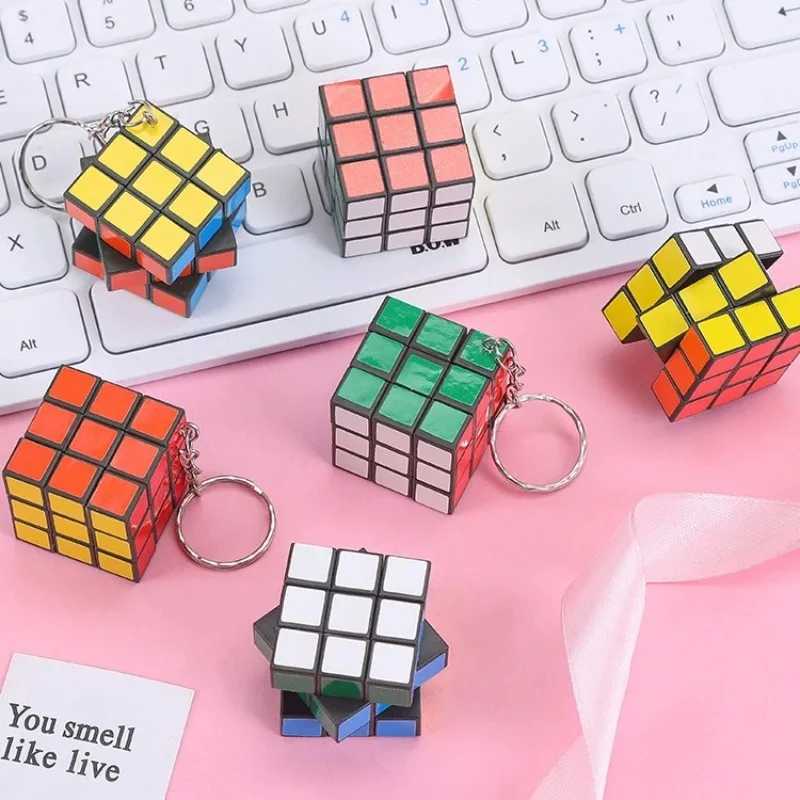 Mini Magic Cube Educational Toy Kindergarten Prize Kids Birthday Party Favors Goodie Bag Pinata Fillers H260314