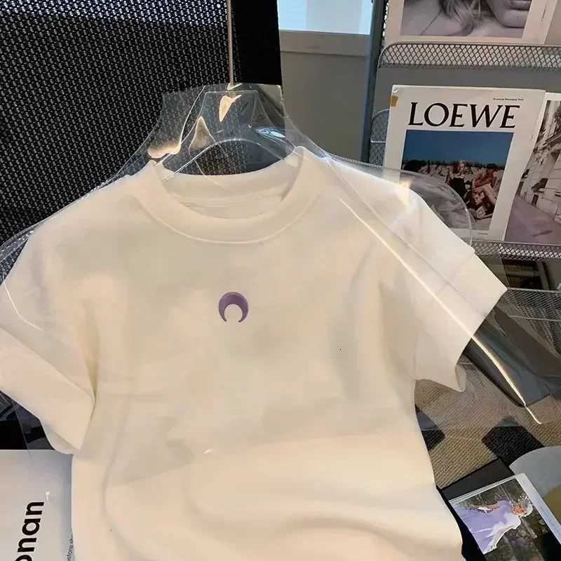 Womens White Moon Print Short Sleeve T-Shirt Summer Casual Round Neck Basic Tee Niche Fashionable and Versatile TopT260317