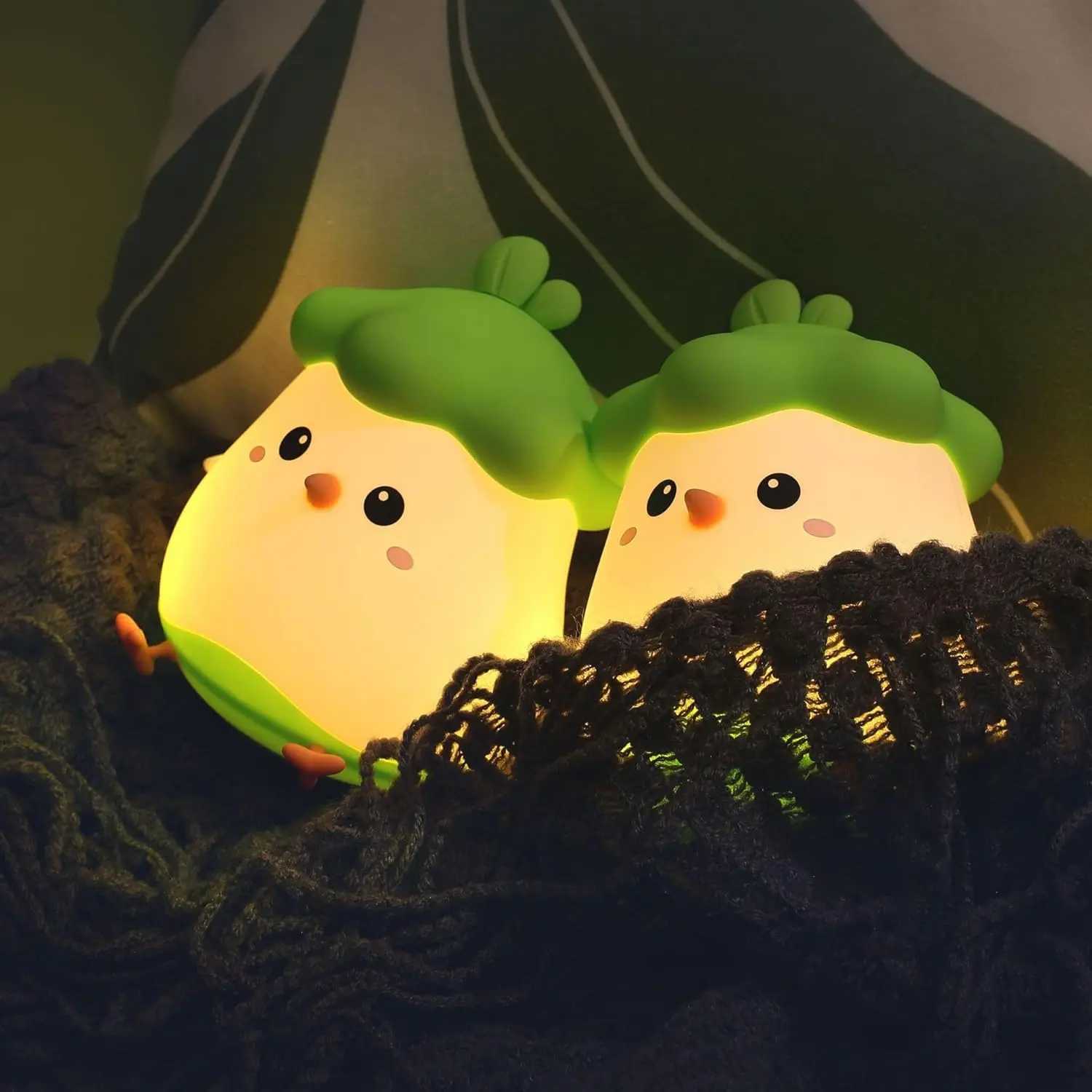 Cute Chicken Night Light Soft Silicone Sleep Lamp USB Rechargeable Bedside Light for Room Decor Easter St Patricks Day Birt H260318