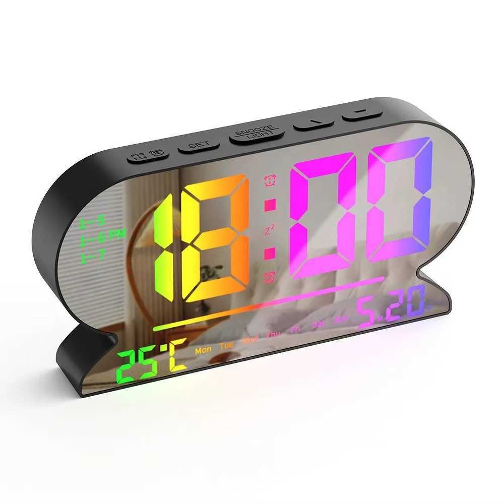 USB Powered Digital Alarm Clock TEMP Date Week 2 Alarm Night Mode Snooze Table Clock 3 Levels Brightness 12/24H LED Wall Clock D260318