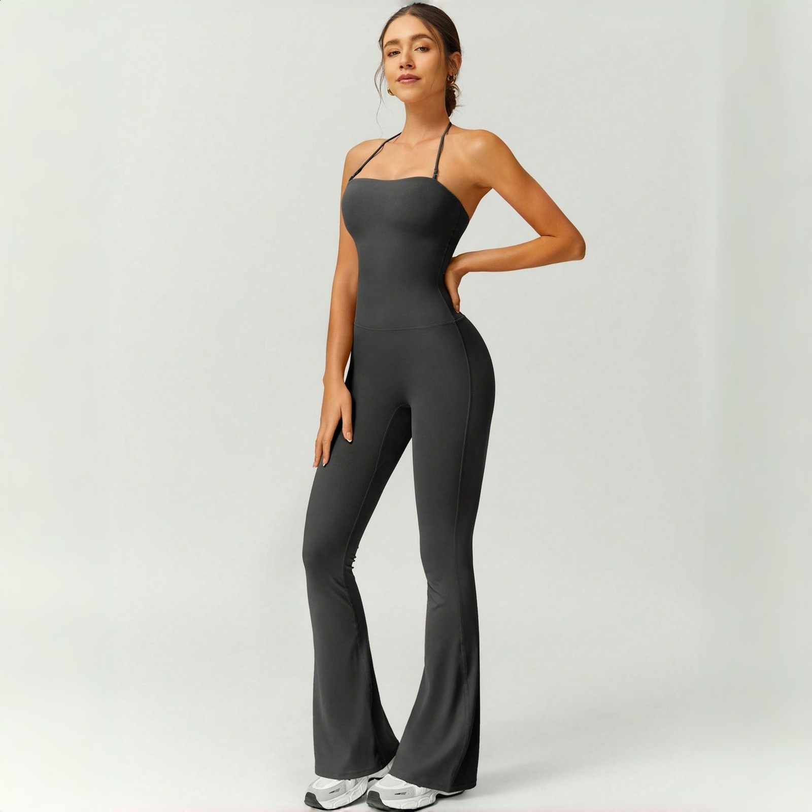 Neck Mounted Sexy Black Jumpsuits For Women Sleeveless Low Cut Elegant Outfit Slight Flared Pants Jump Suit Overall 240301
