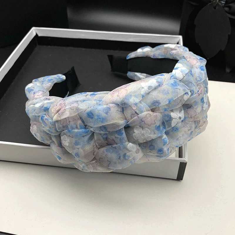 Korean new temperament hair clip womens fashionable braided high skull headband wide edge compression headband H260319