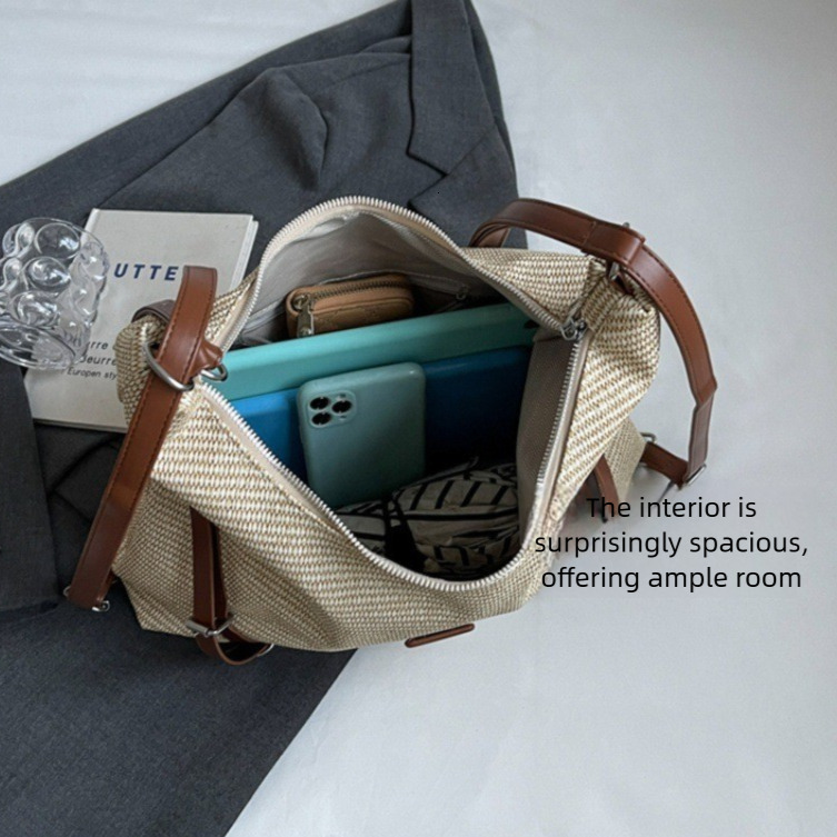 2026 Luxury Brand Women's Retro Shoulder Bag Trendy Large Capacity Commuting Backpack Versatile Lightweight Leisure Vacation Travel Bag Fashion H