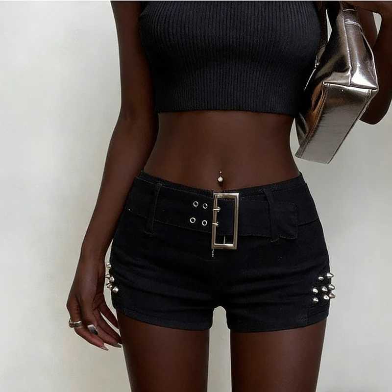 New Chic Summer Female Low Waist Jeans Female Sexy Black Short Pants Girls Streetwear Fashion Thin Denim Shorts M260319