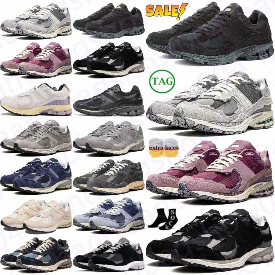 Designer Sneakers Sport 2002 Men Women Running shoe 2002r Casual shoes Grey Ivory Navy White Black Pink Green Purple outdoor sports sneaker trainer outdoors