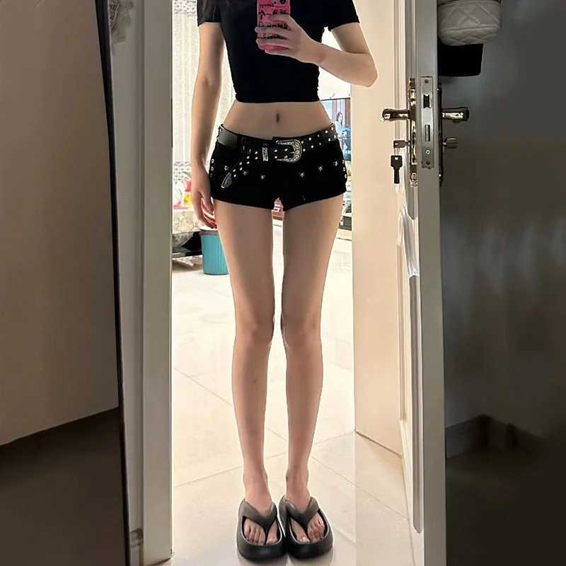 Black Sexy Low Waist Y2K Jean Shorts Woman Punk Gothic Popular Denim Super Shorts Female Korean Fashion Slin Fit Hot Short Pants M260319