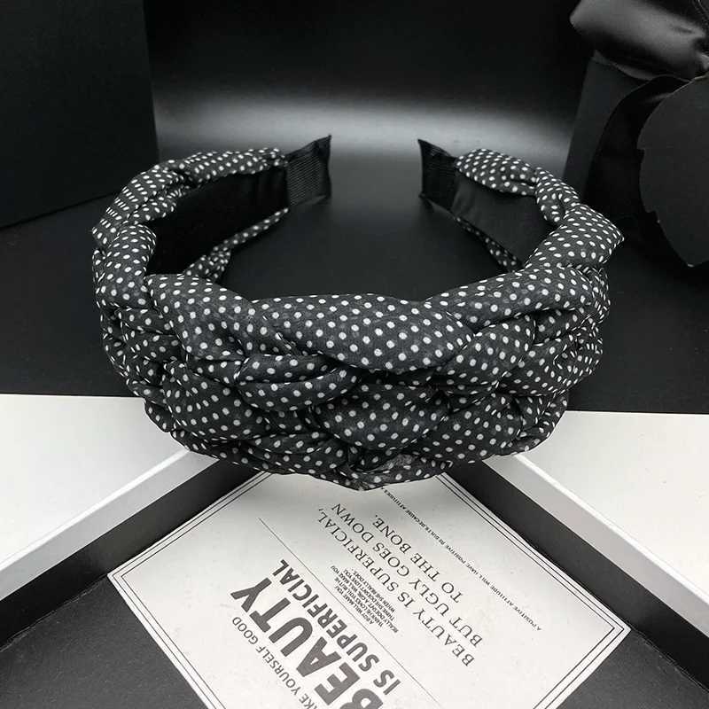 Temperament Spring/Summer New Style Hair Strap Womens Fashion High Headtop Wave Point Headpiece Show Face Small Shopping Press H260319