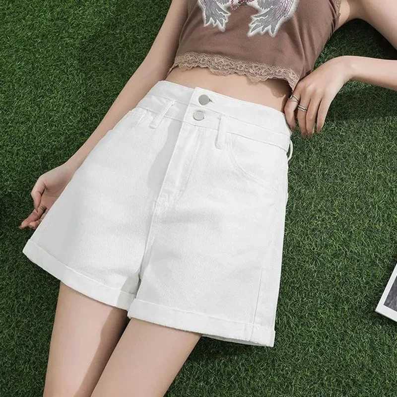 Classic Hot Sale Summer Lady High Waist Thin Jeans Girls Ins Designer A-line Denim Shorts Lady Comfortable Short Jeans M260319