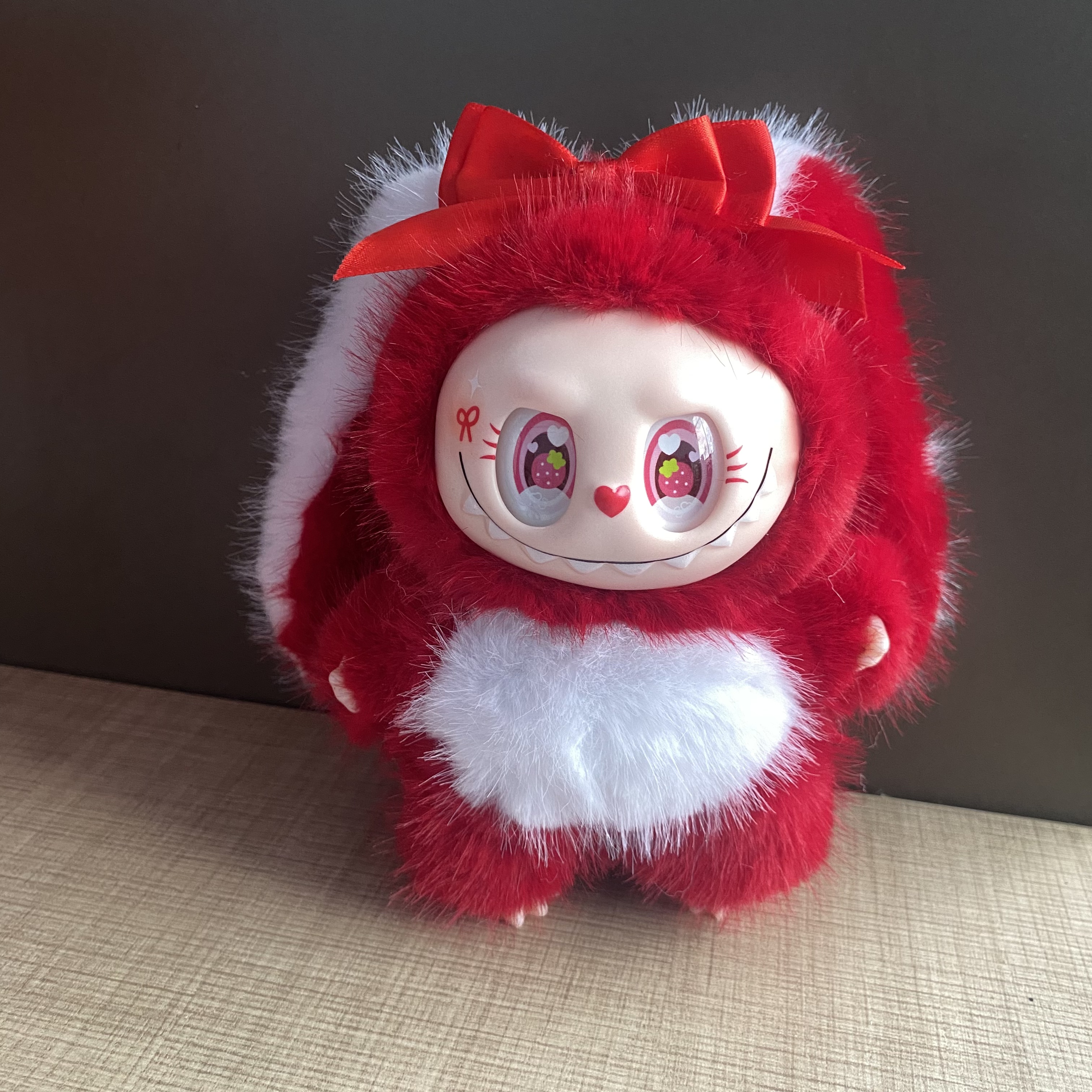 17cm Labubu Bunny Macaron Series Blind Box Collectible Toy Kiwi Color QIAOWANTONG