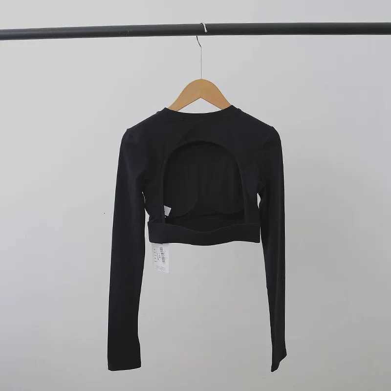 Womens Sexy Backless Long Sleeve Yoga Top Tight Fit Pilates Training Top with Chest Pads for Autumn Winter Z20260319