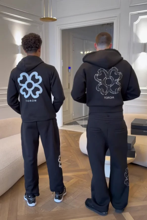 TOROM Black Applique embroidery Personality Trend Zip Up Hooded Jackets Couple Hip-Hop Streetwear Classic Sweatshirt Men Ins 260318
