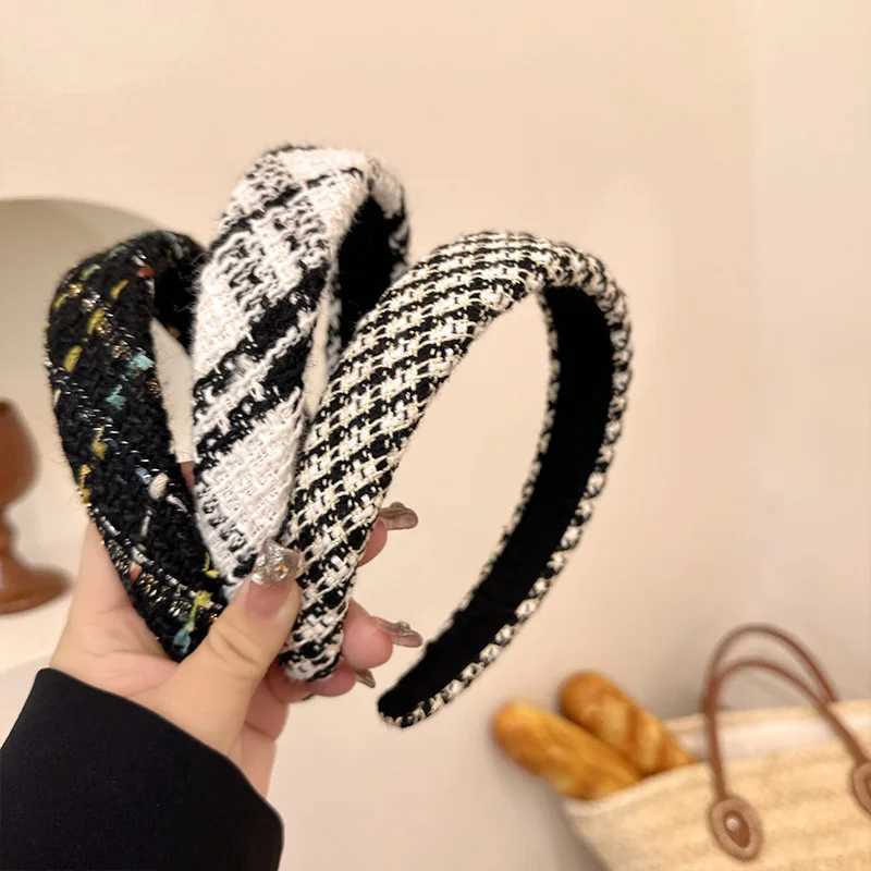 Korean version black white checkered retro sponge hair hoop fashionable hundred straps headband new hair accessories for women H260319