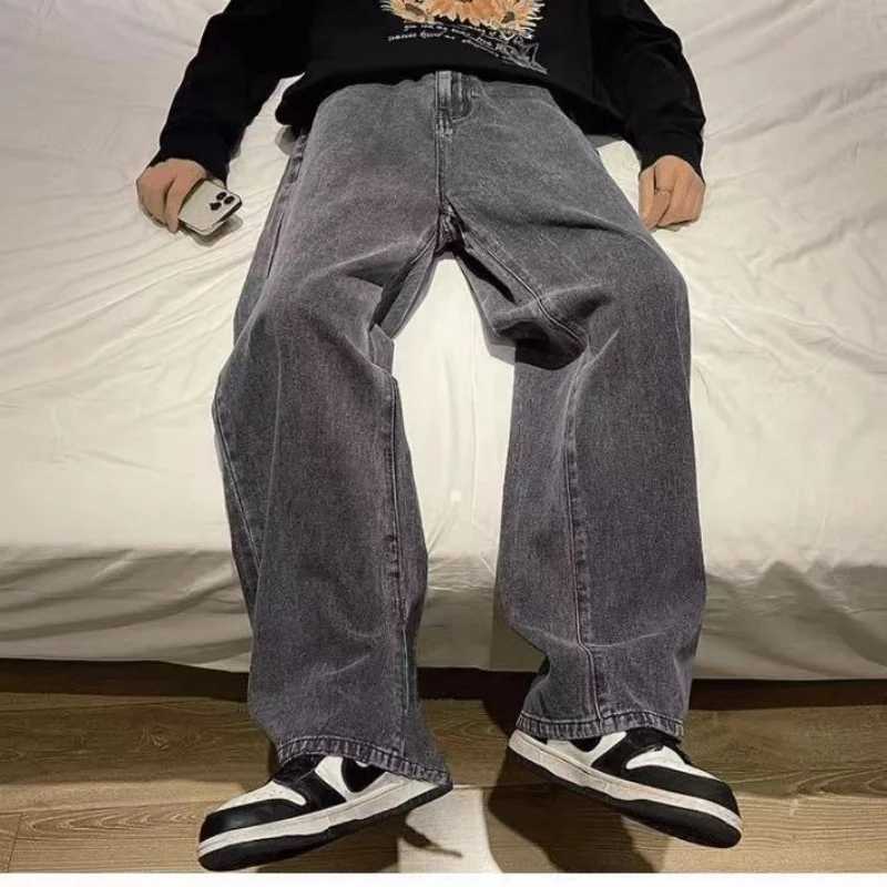 Mens Winter Fleece Loose Jeans Elastic Waist Wide Leg Y2K Denim Pants Straight Comfortable Brand Mens Clothing M260319