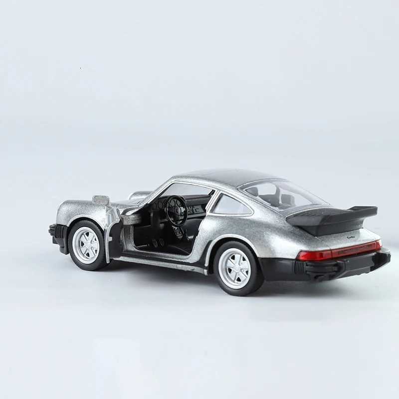 136 911 Turbo 1978 Vintage Car Alloy Model Diecast Metal Toys Boy Girl Classic Saloon Small Vehicle Mini Collect Gift Kid One Y260319