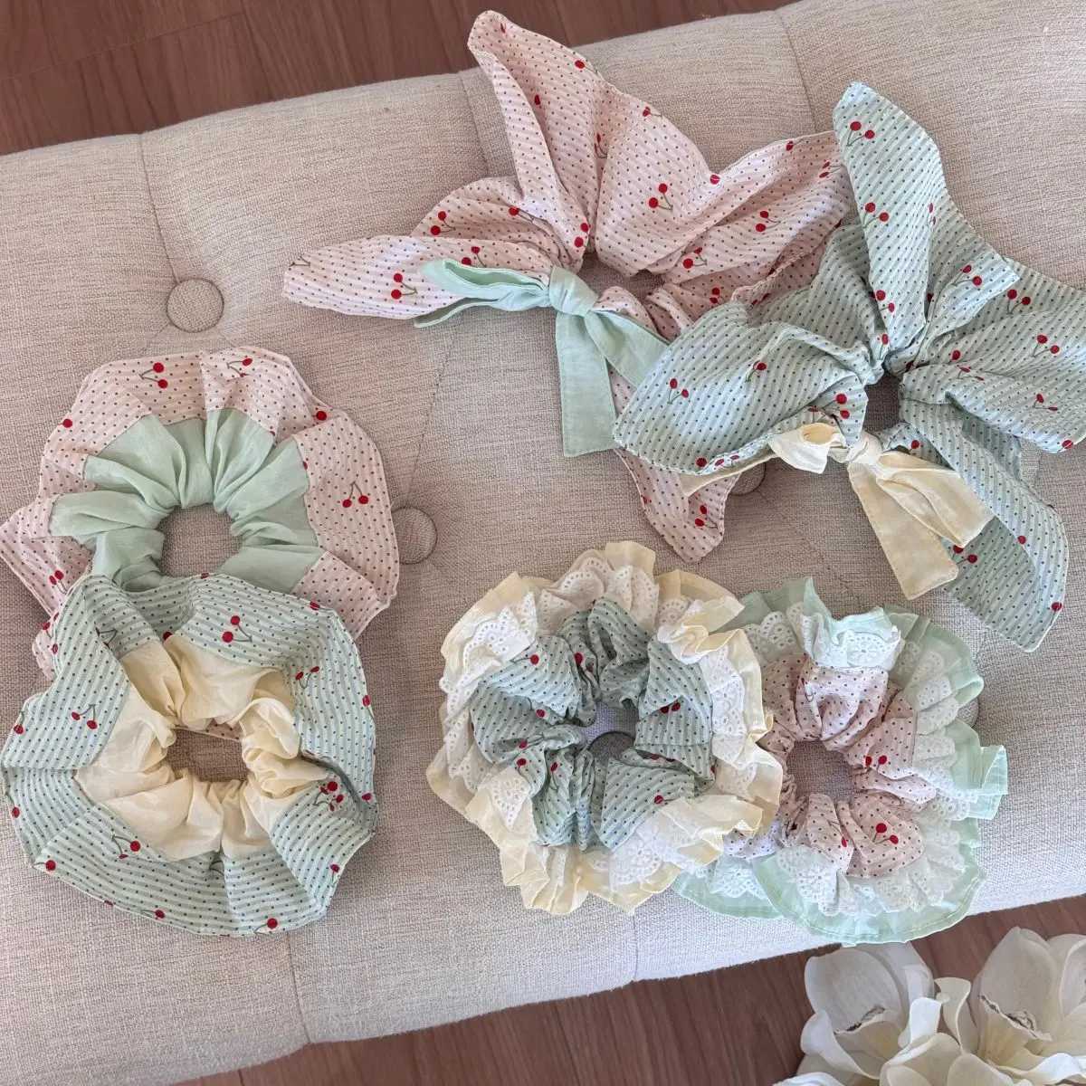 Spring Lace Hair Scrunchies Sweet Cherry Print Hair Ties For Women Forest Style Polka Dot Cotton Head Bands Ponytail Accessories H260319