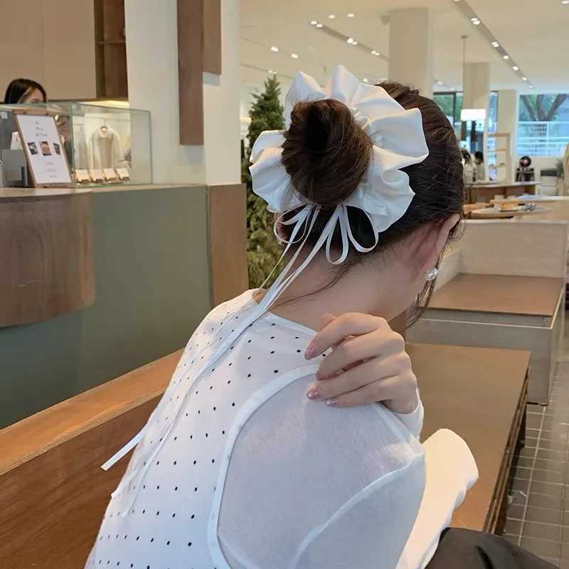 Womens Scrunchies Ballet Style White Satin Bow Long Ribbon Large Intestine Hair Band Rubber Band Hair Accessory Kawaii Hair Tie H260319