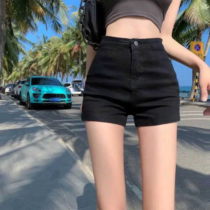 Summer New High Waisted Black Slim Spicy Girl A-line Denim Shorts Women Button Zippered Pocket Elasticity Sexy Buttocks Shorts M260319