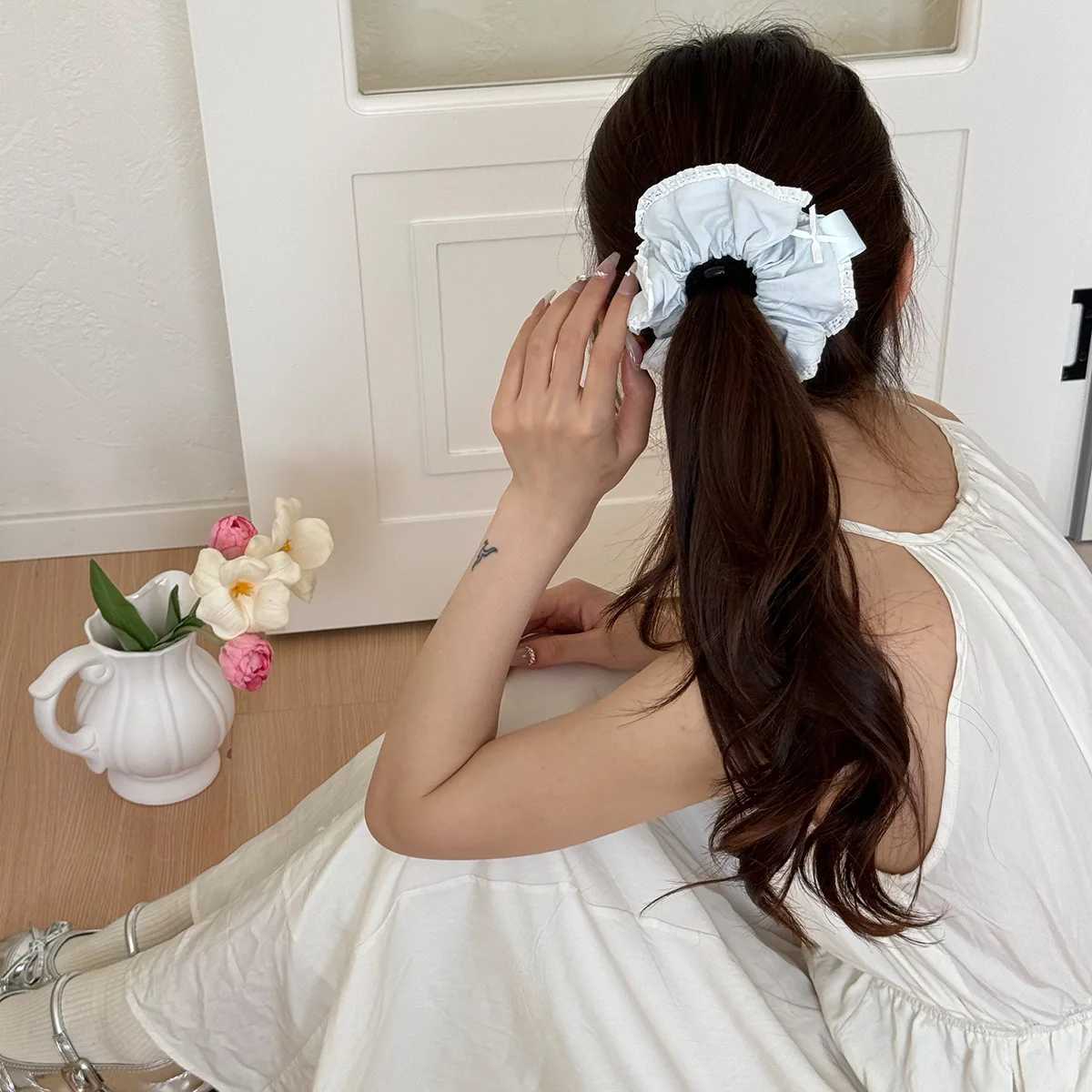 Ladies Nice Scrunchies Cute Pure Lace Light Blue Hair Band Sweet Large Intestine Band Sweet Hair Rope Sweet Style Hair Accessory H260319
