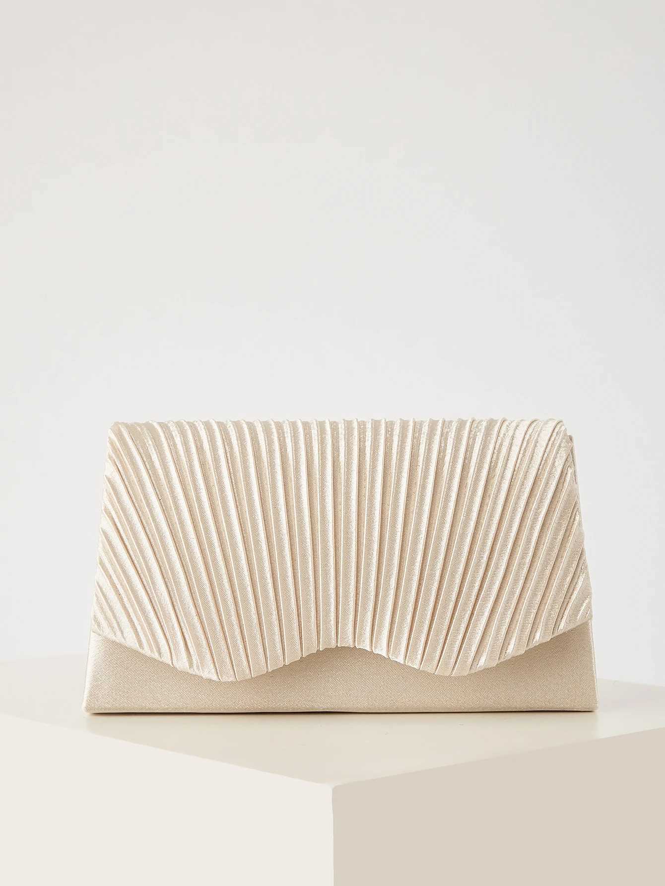 Fashionable and luxurious clutch bag suitable for girls women office staff etc to match with skirts dresses and cheongsams W260319 - view 4