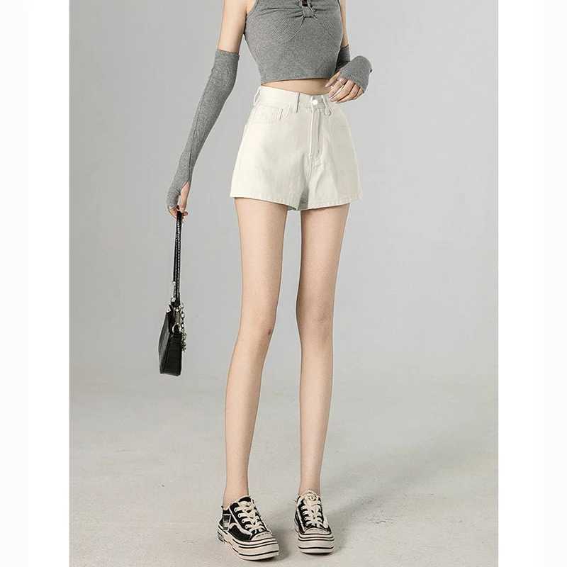 2026 Summer Hot Sale Classic Designer Female Jeans Lady High Waist Solid Denim Shorts Girls Comfortable Daily Short Pants M260319