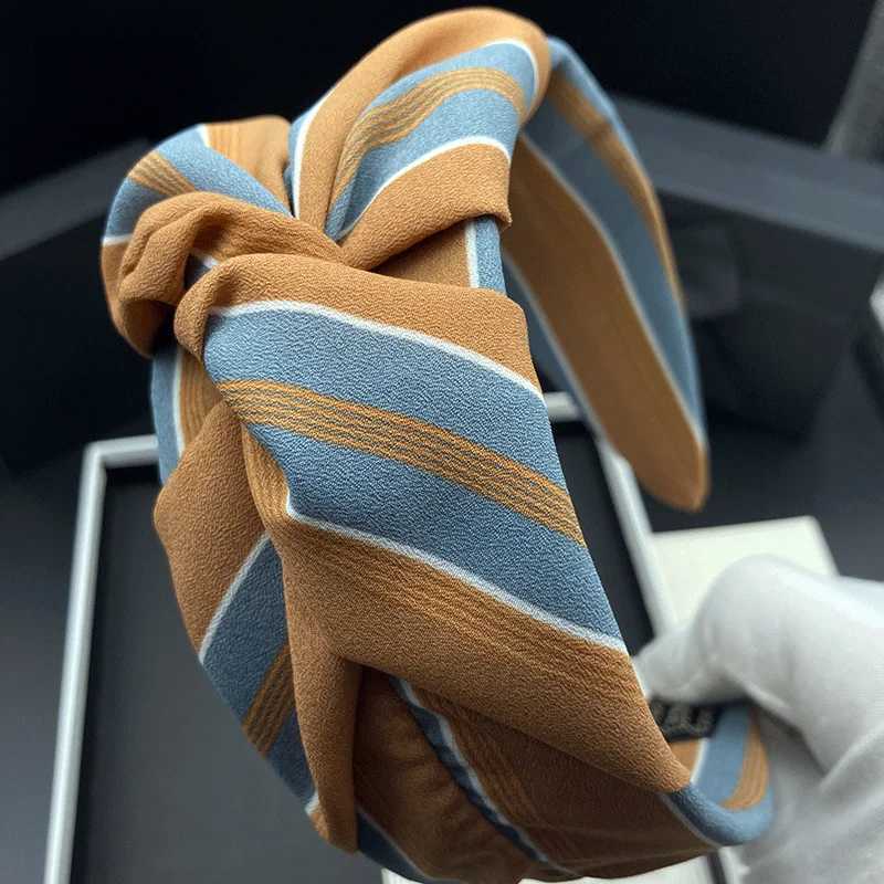 Fashionable new hairband hair clip headband for women high head daily shopping headband wide edge pressed hair H260319