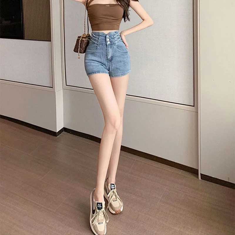 Summer Lady Chic Designer High Waist Jeans Hot Sale Female Thin Solid Denim Shorts Lady Ins Fashion Baggy Short Pants M260319