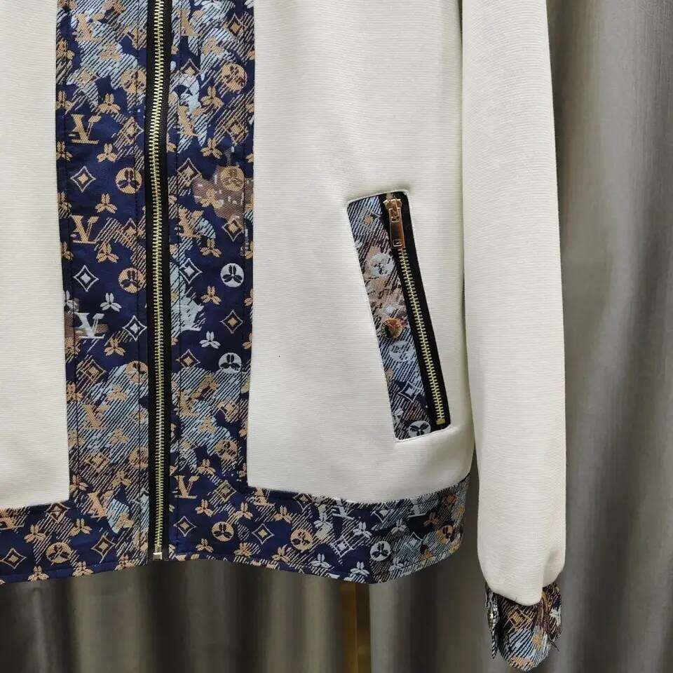 Spring And Autumn New Fashion Hooded Designer Fashion Light Luxury Splicing Versatile Top Men's Trend Jacket - view 5