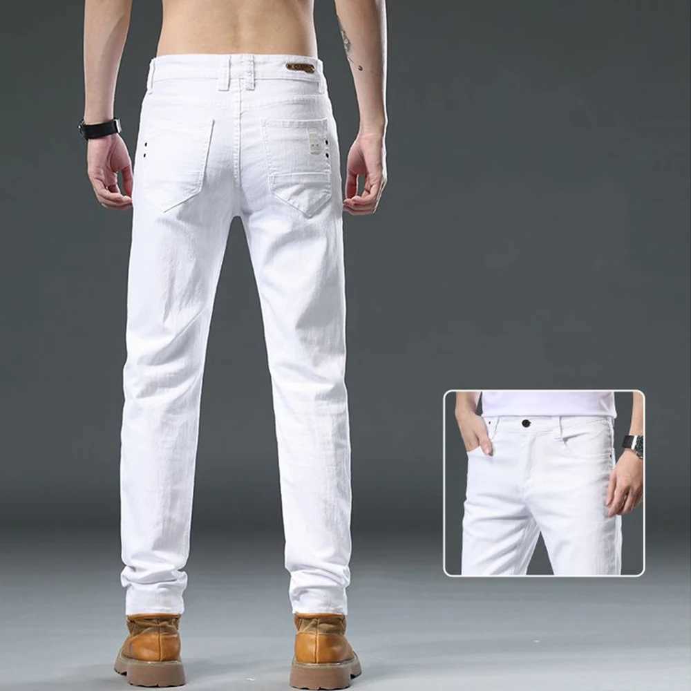 2025 Autumn Mens White Slim Fit Straight Jeans Casual Stretch Denim Pants Comfortable Fashion Streetwear Male Brand Clothing M260319