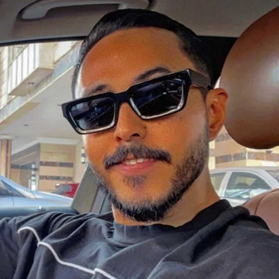 Ruiao 2026 fashion black small rectangular thick frame sunglasses for men and women rectangular summer wear shades H260319 - view 3