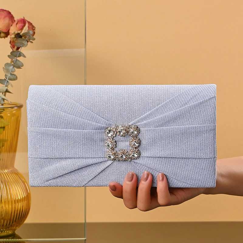 New Small Square Chain Messenger Bag Exquisite Versatile Ele Temperament Storage Dinner Bag with Cotton Linin Style W260319 - view 3