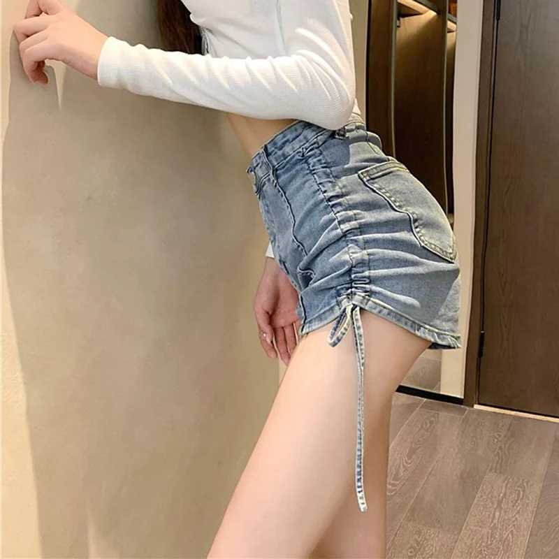 Summer Hot Sale Lady Sexy Thin High Waist Jeans Women Korean Ins Fashion Denim Shorts Female Classic Solid Short Pants M260319