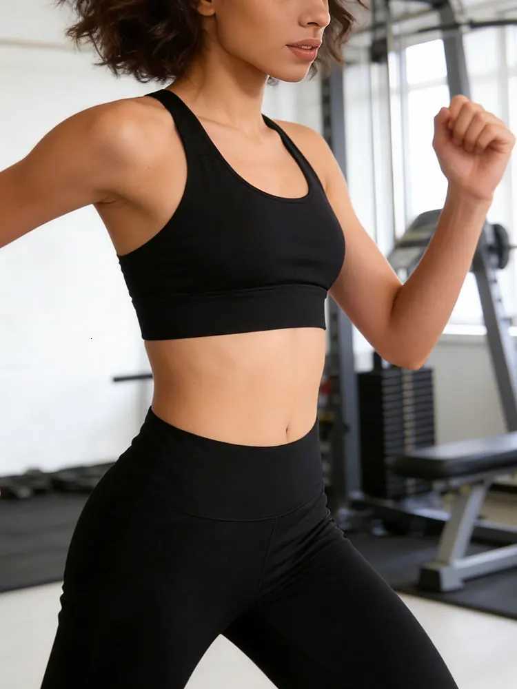 Womens Seamless Sports Bra Cross Back Crisscross Yoga Top Padded Shockproof Breathable Running Fitness Vest Z20260319