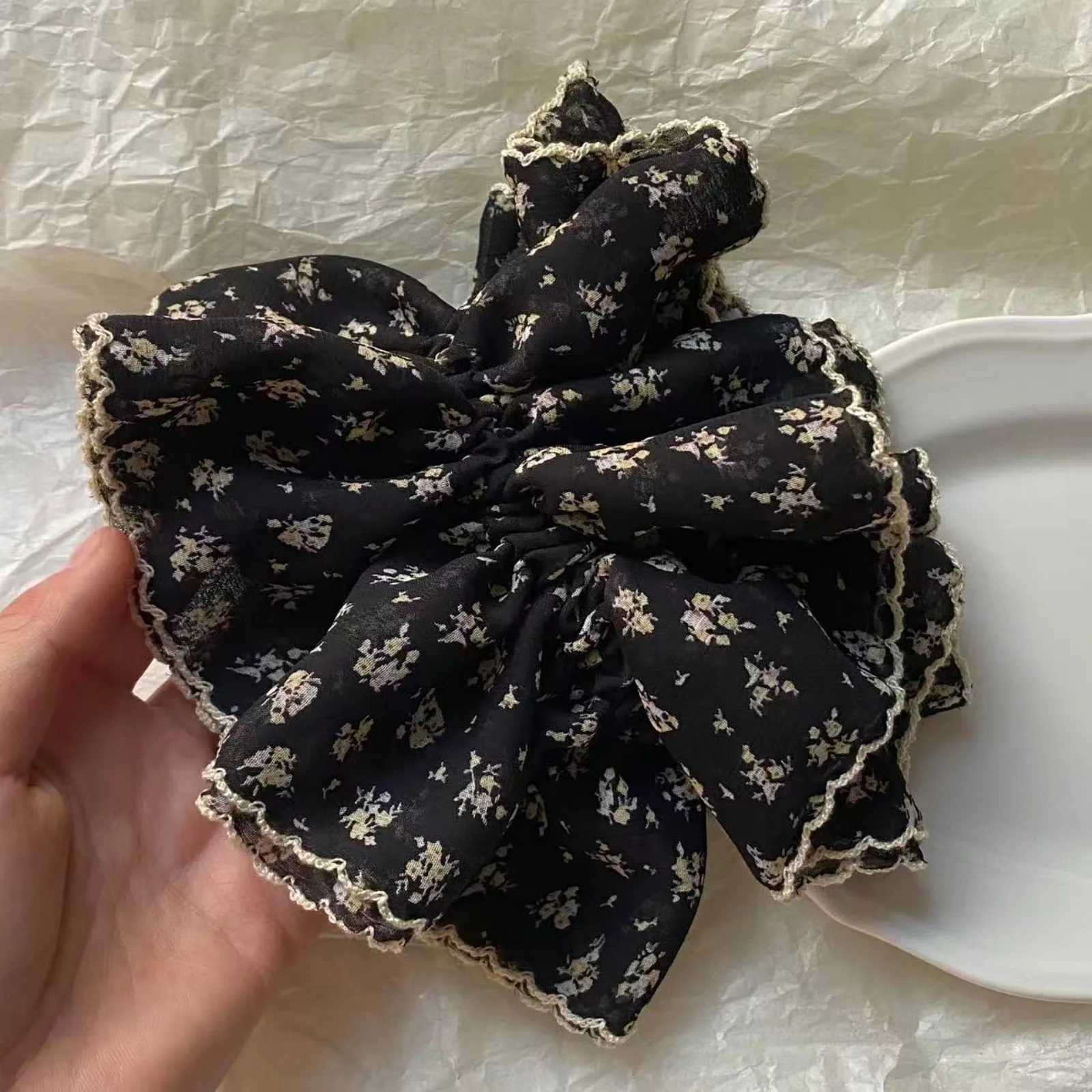 1PCVintage Floral Chiffon ScrunchieBlack Small Flower Pattern Hair TieLace Trim Elastic Hair Band For WomenElegant Hair Acces H260319