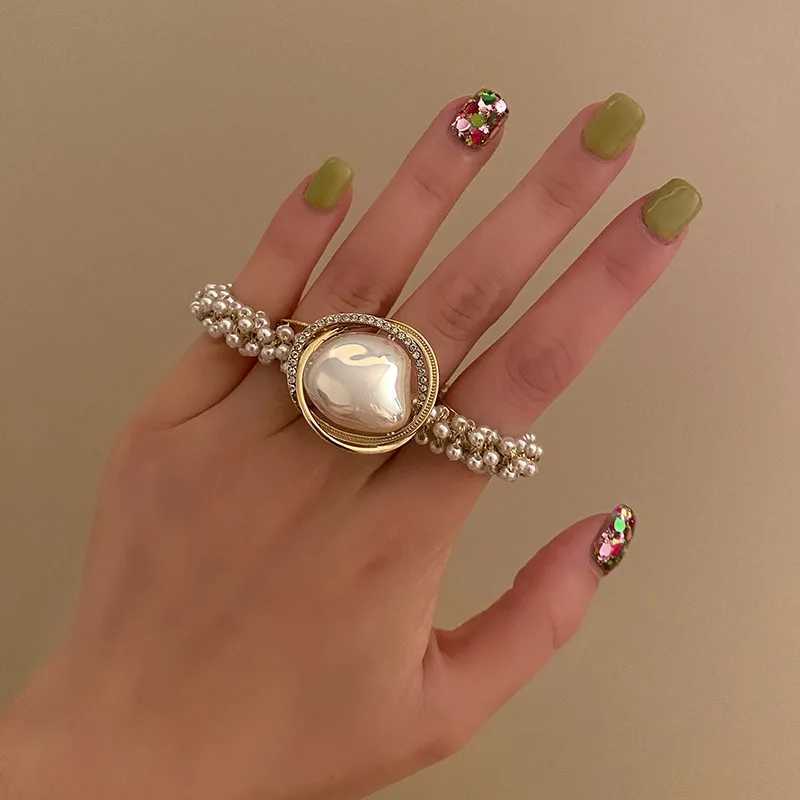 Exquisite Lady Pearl Hair Ties Elegant Women Scrunchies Rubber Band Fashion Elastic Ponytail Holders Hairband Jewelry Hair Clip H260319