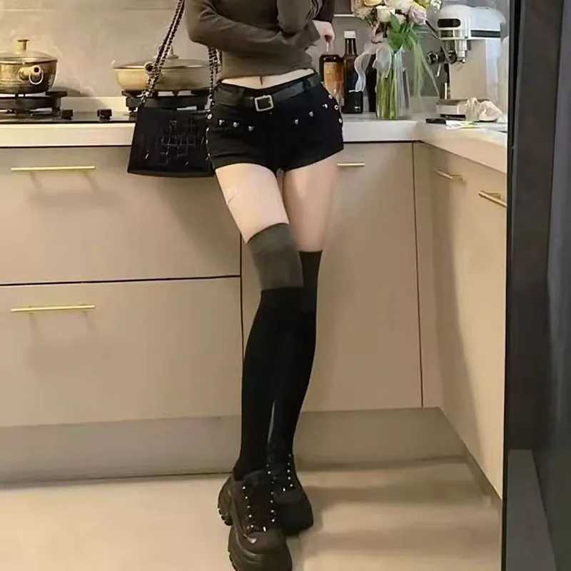 Black Sexy Low Waist Y2K Jean Shorts Woman Punk Gothic Popular Denim Super Shorts Female Korean Fashion Slin Fit Hot Short Pants M260319