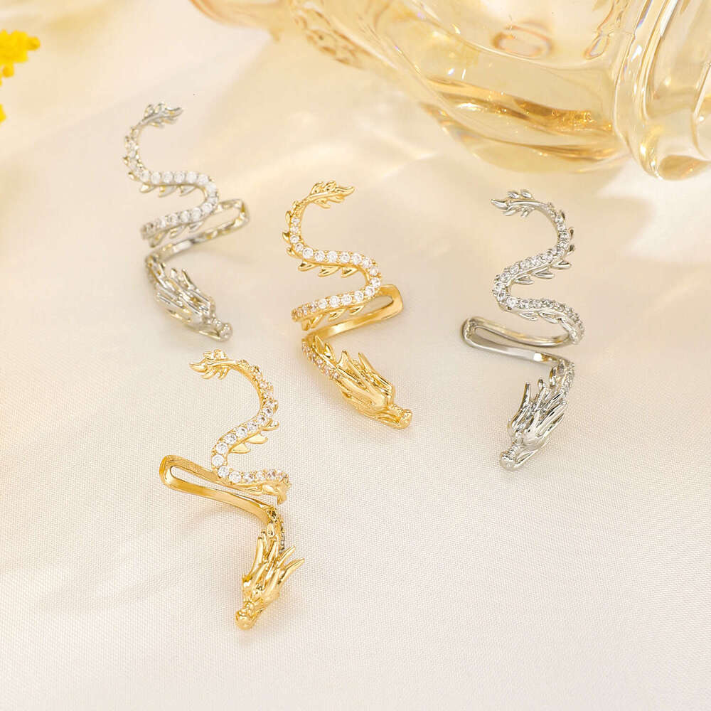 Dragon-shaped non-pierced cuffs and earrings women in Year of the Dragon, new Chinese-style earrings, high-end ear clips for men