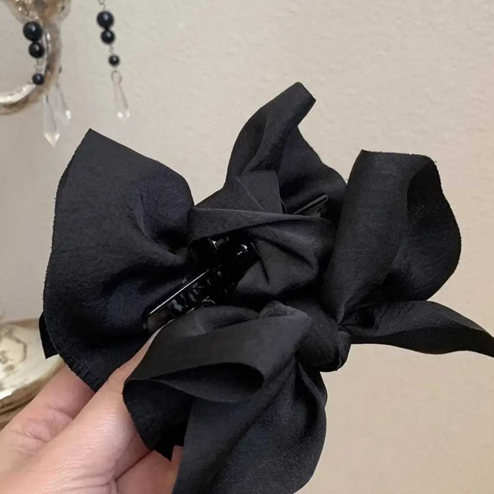 Large Black Satin Bow Hair Claw Clip for Women Elegant Ribbon Design Hair Accessories for All Hair Types H260319