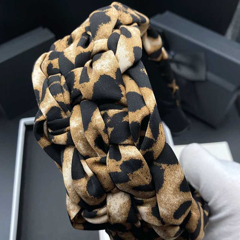 Fashionable leopard print headband with high skull top hand woven human hair tie headband pressed hair wash headband H260319