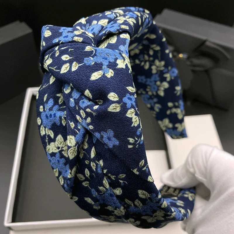 High crown fashion floral hairpin headband womens new style hair tie headwear wide edge pressed hair face washing headband H260319