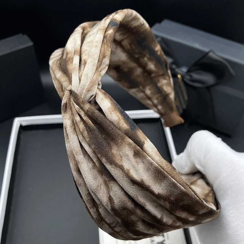 Fashionable fabric high-crown hair hoop for women adult wide-brimmed press-fit face-washing head hoop H260319