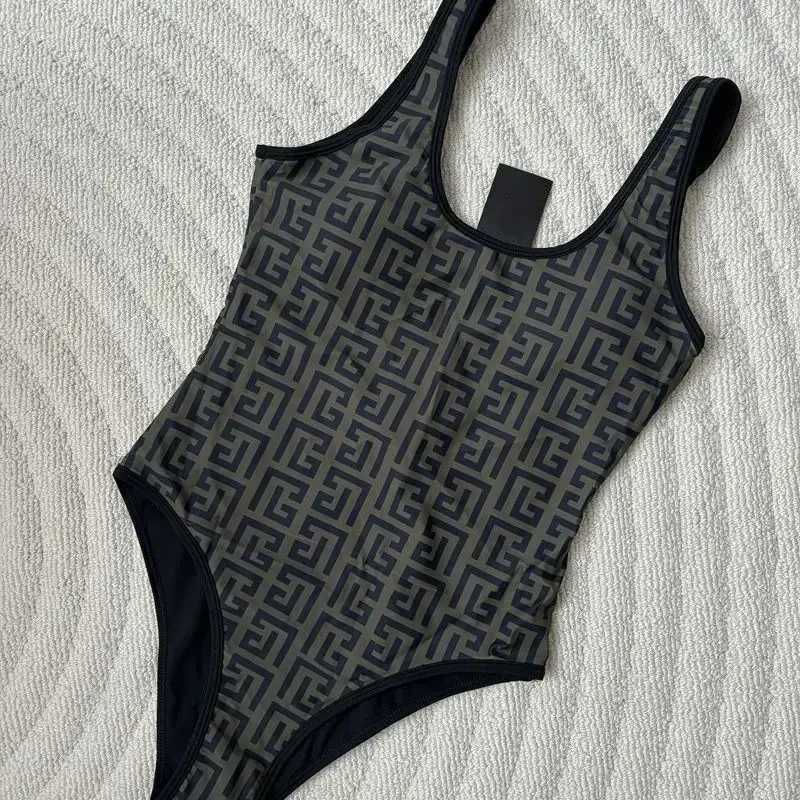 2025 New fashion beach casual womens two-piece swimsuit set sexy backless halter print swimsuit setT260318