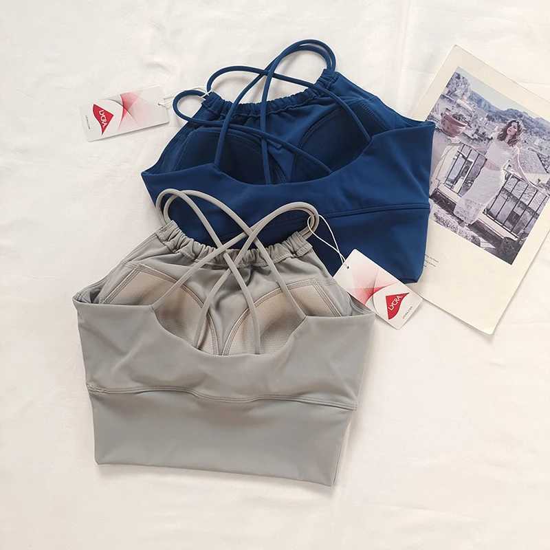 Womens Halter Neck Sports Bra - Built-in Cups Racerback High Support Moisture-Wicking Workout Fitness Yoga Top Z20260319