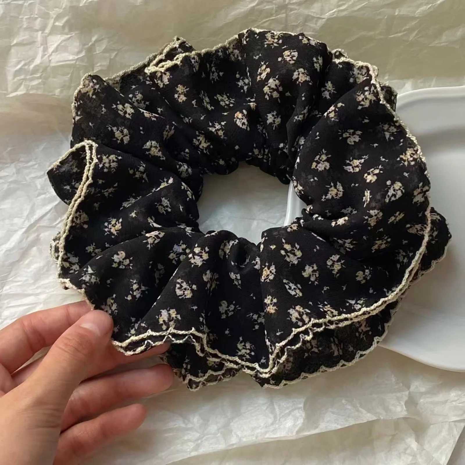 1PCVintage Floral Chiffon ScrunchieBlack Small Flower Pattern Hair TieLace Trim Elastic Hair Band For WomenElegant Hair Acces H260319