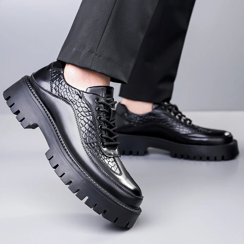 Retro Brown Mens Banquet Leather Shoes Thick Soled Wear-resistant Work Shoes Classic Mens Business Dress Shoes 260316