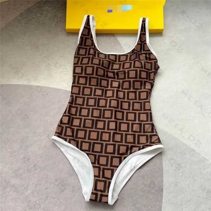Ladies swimsuit swimsuit designer sleeveless swimsuit 2025 bikini ladies designer tight shirt swimsuitT260318