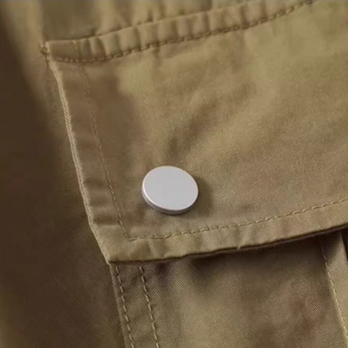 Khaki Nanamica Easy Cargo Pant Minimalist Fashion Style Loose Retro Multi Pocket High Quality Mens Pants 240807